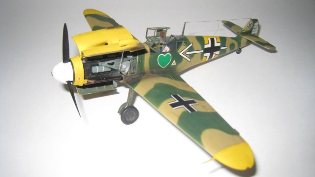 Bf-109 F2