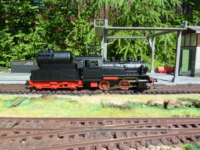 Паровозик из "Ромашково"