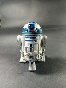 R2D2