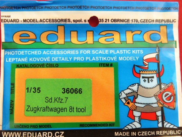 Sd.Kfz.7 (кормовые инструментальные ящики)