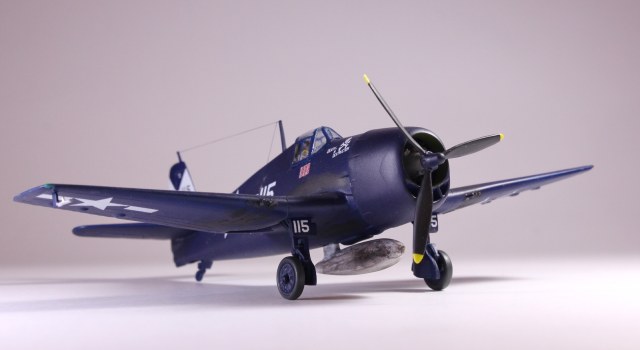 F6F-5 Hellcat