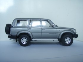 Toyota Land Cruiser 80