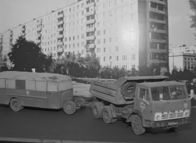 КАМАЗ 5511 + бытовка