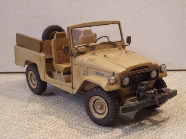 Land Cruiser FJ40 "Bedouin"
