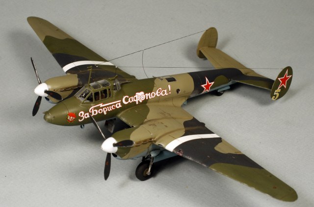 Петляков Пе-2 301 серии "За Сафонова"