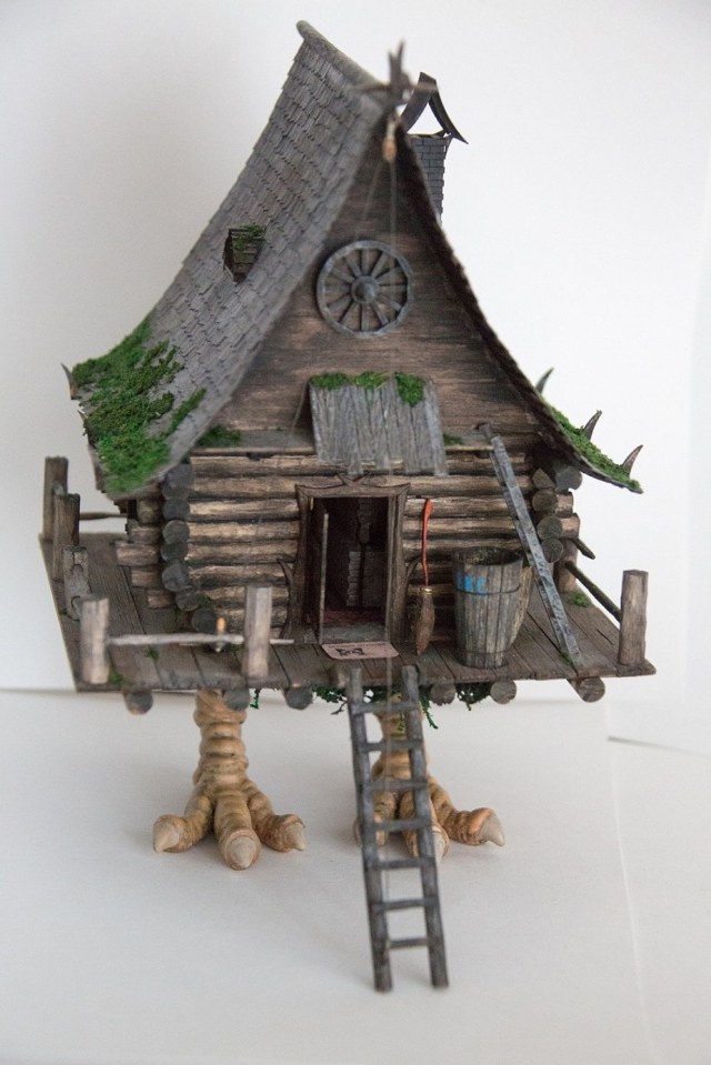 Избушка на курьих ножках