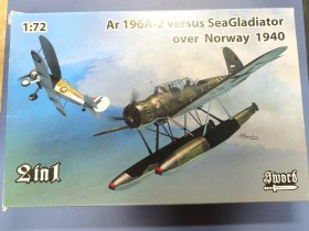 Arado 196A-2 & Gloster Sea Gladiator  1/72 Sword 72120