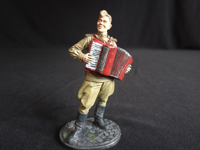 лейтенант с аккордеоном