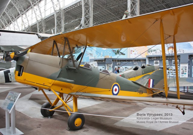 DH.82 Tiger Moth