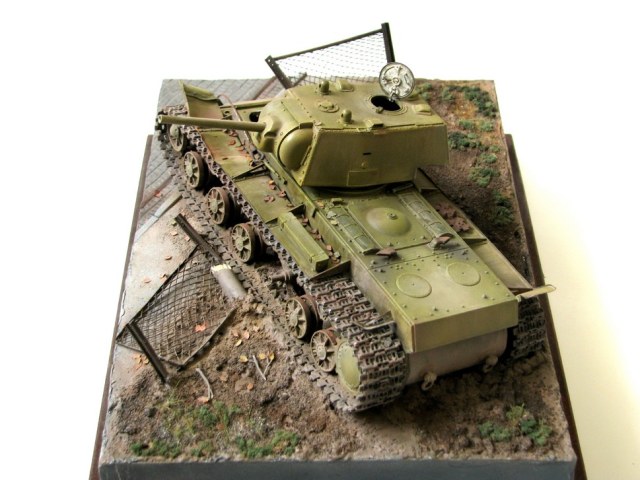 КВ-1 с Базарной площади Ростова.