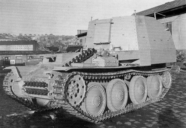 Munitionspanzer Sd.Kfz.138/1 Ausf.M 1/35 от Макета