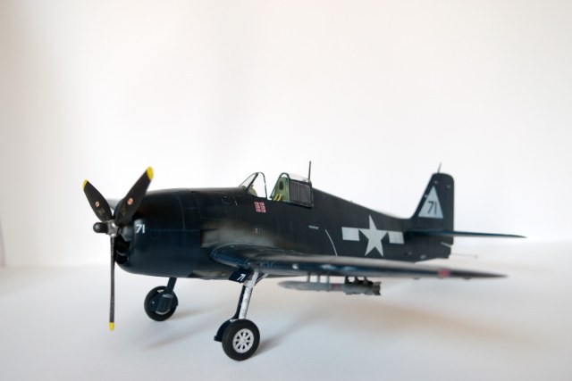 F6F-5 Hellcat