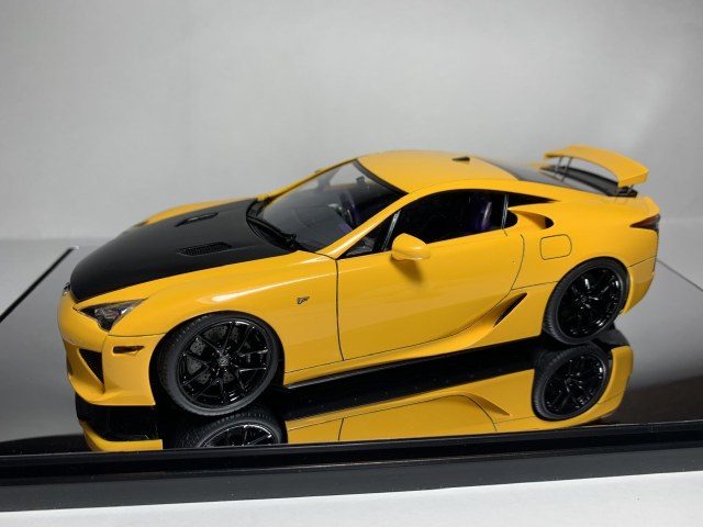 LEXUS LFA