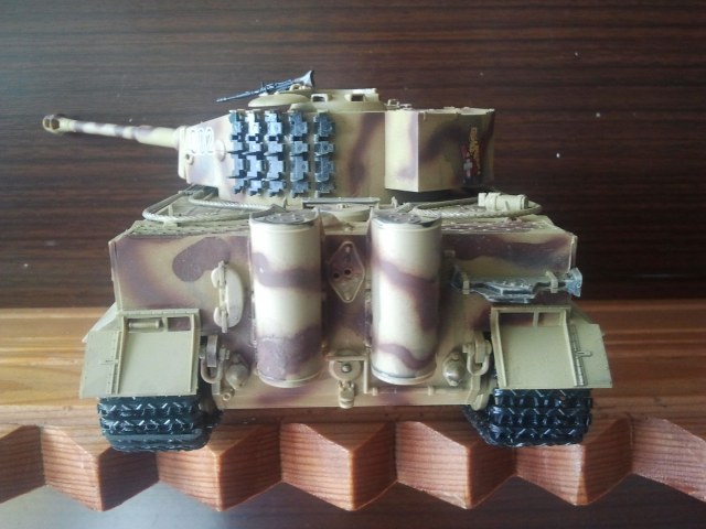 Tiger 1 ausf.E mid