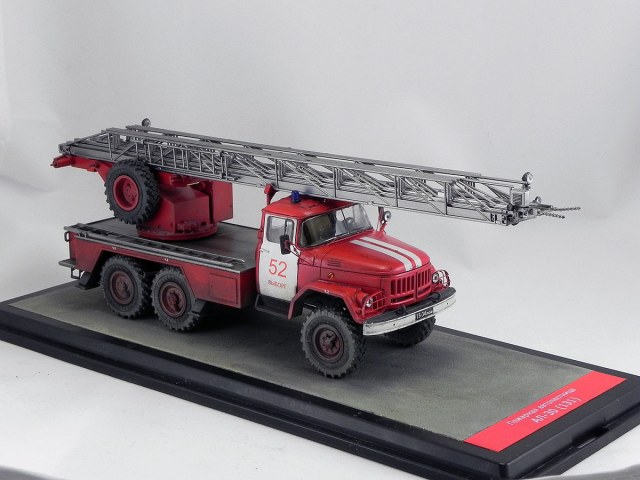 Пожарная автолестница АЛ-30 (131)