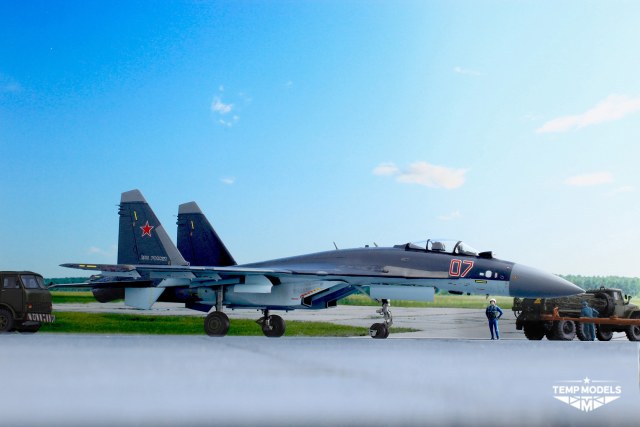 Су-35С, б/н 07 "Баклажан"