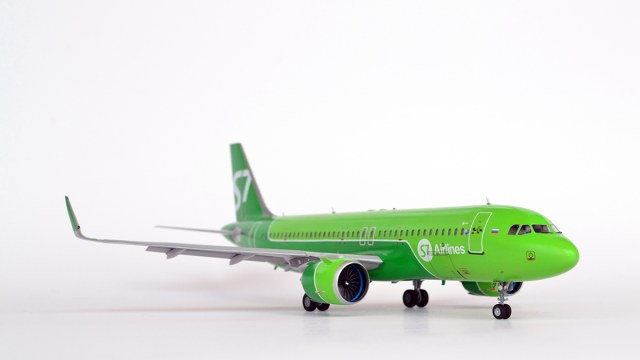 Airbus A320neo S7 VQ-BCF