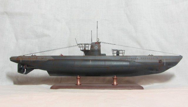 Подводная лодка серии IIB "каноэ", 1943г.