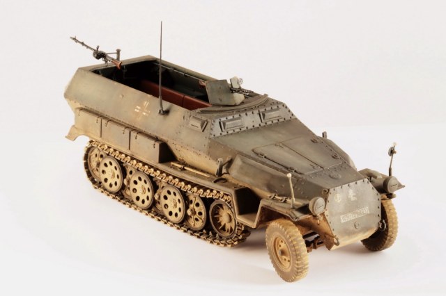 Sd.Kfz. 251/1 Ausf. C (Riveted)