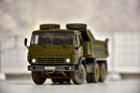 Самосвал КАМАЗ-55111