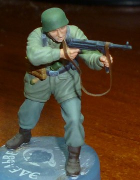 Немецкий парашютист