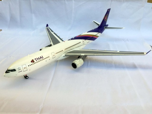 AIRBUS A330 THAI AIRWAYS
