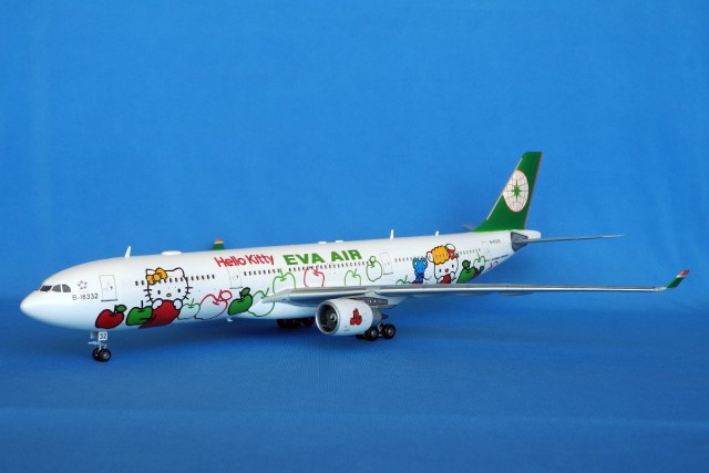 Airbus A330-300 EVA Air
