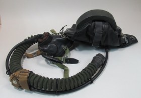 Шлем летчика ШЛ-58 с маской КМ-32