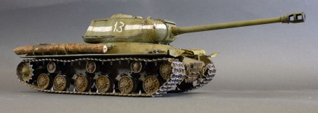 Советский тяжелый танк ИС-2