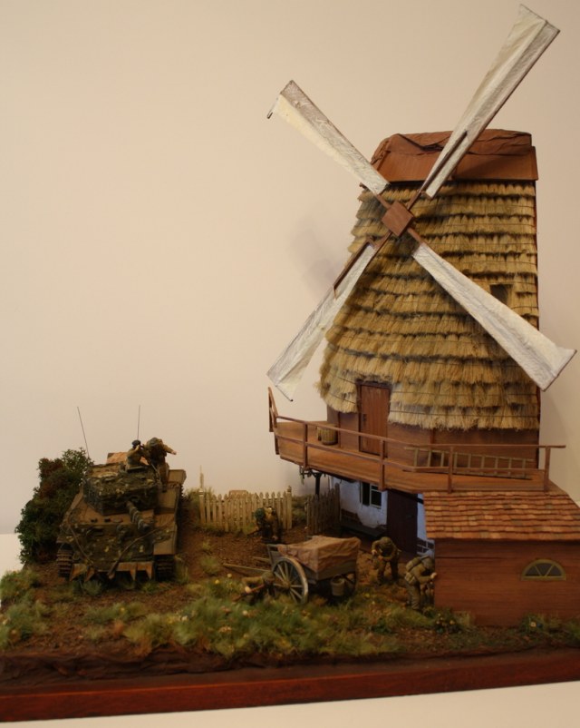 Тигр за углом