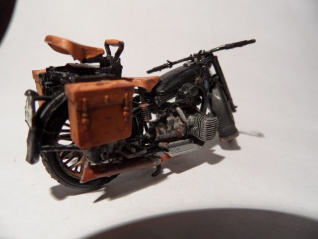 BMW R-12 Solo