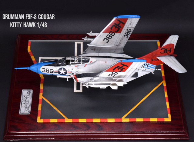 Grumman F9F-8 Cougar