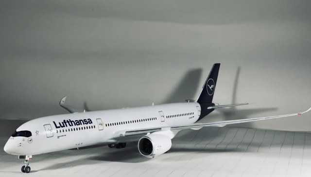 Airbus A-350 Lufthansa D-AIXO
