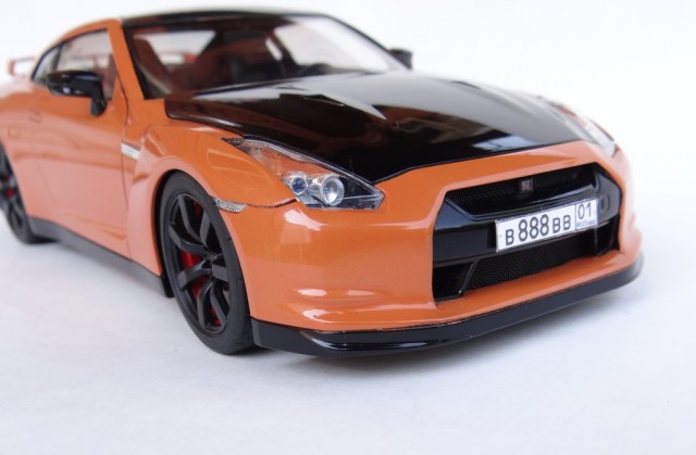 NISSAN GT-R