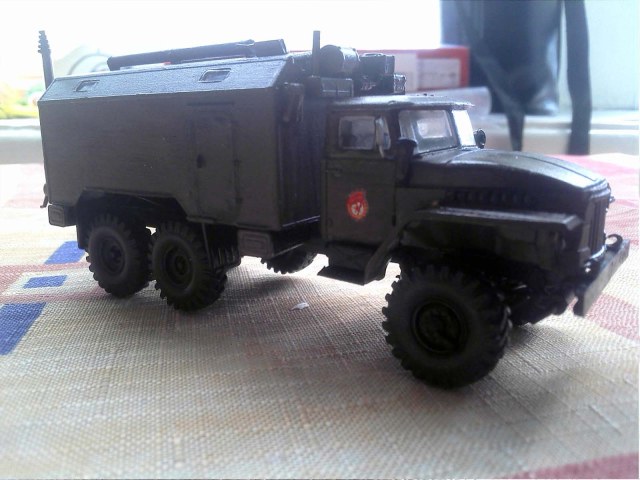 Урал 375Д кунг