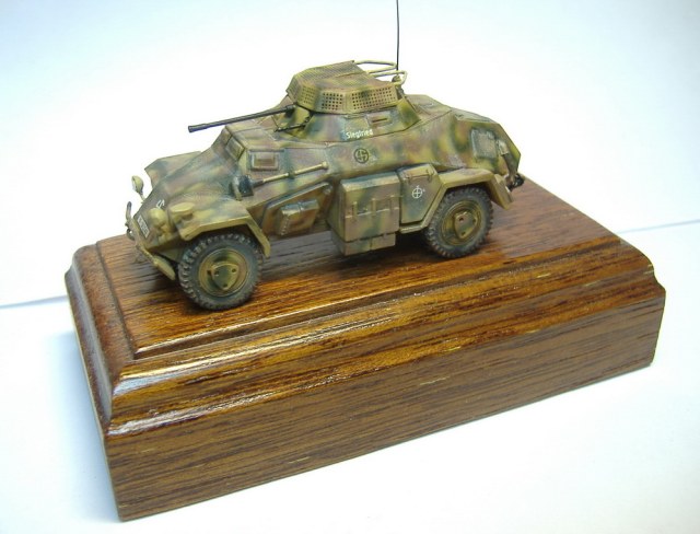 Sd.Kfz.222 Leichte Panzerspahwagen 1/72
