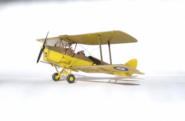 D.H.82 Tiger Moth
