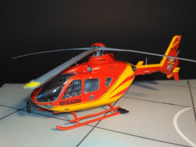Eurocopter EC-135 1/72