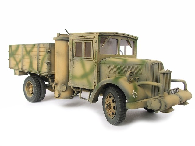 Opel Blitz Coal Engine