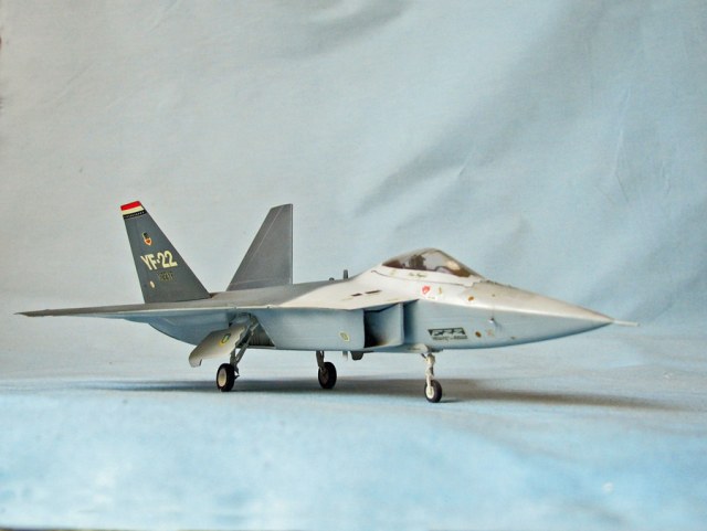 Lockheed/Boeing YF-22 Raptor