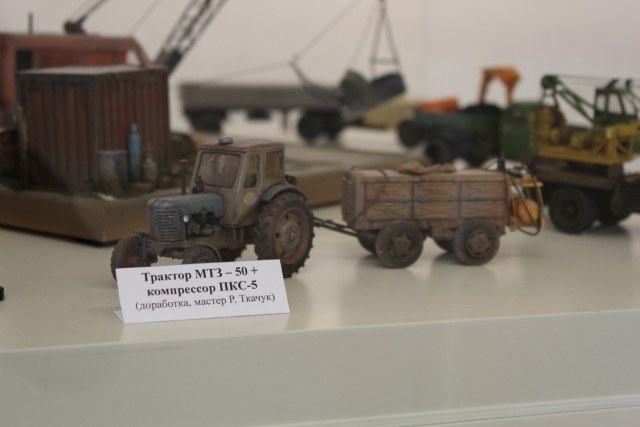 Выставка масштабных моделей автомобилей и строительной техники часть 2