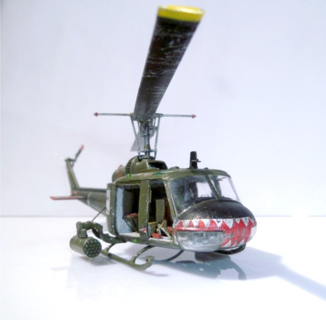 Bell UH-1C Неудачный "Ганшип"