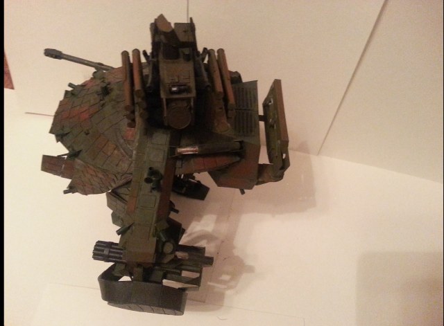 Боевой оборонный робот