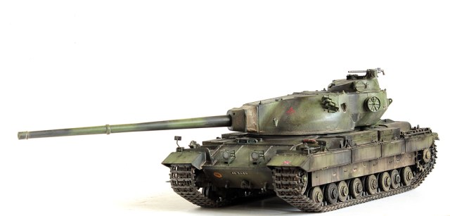Conqueror Mk1 (FW 214)