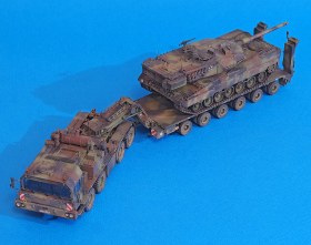 Тягач с трейлером и танком : SLT56 & Leopard 2 A7