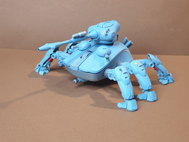 Шагающий танк на базе мышки