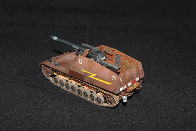 Geschützwagen III/IV (Sf) Hummel