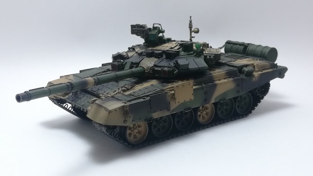 Российский ОБТ Т-90