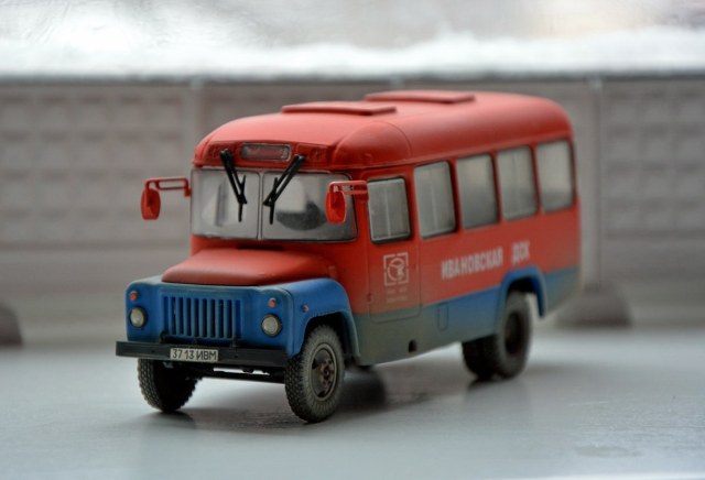Автобус КАВЗ-3270