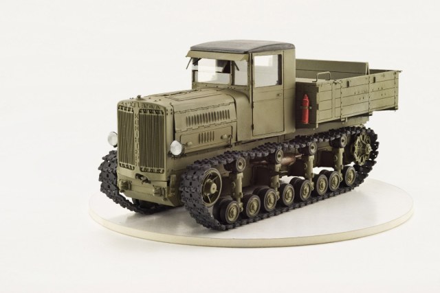 Трактор ХПЗ Коминтерн 1934